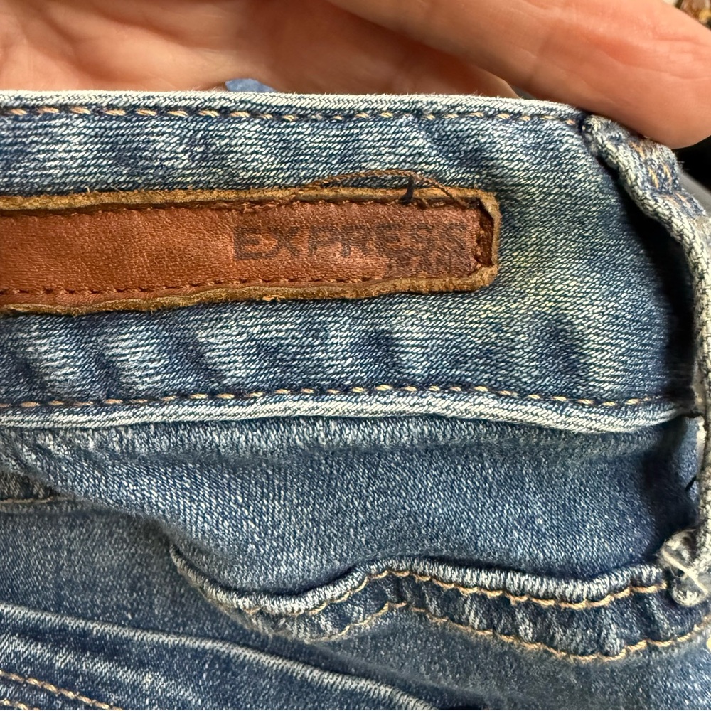 Express Blue Denim Distressed Skinny Jeans GUC Sz 0 Short - Picture 6 of 7